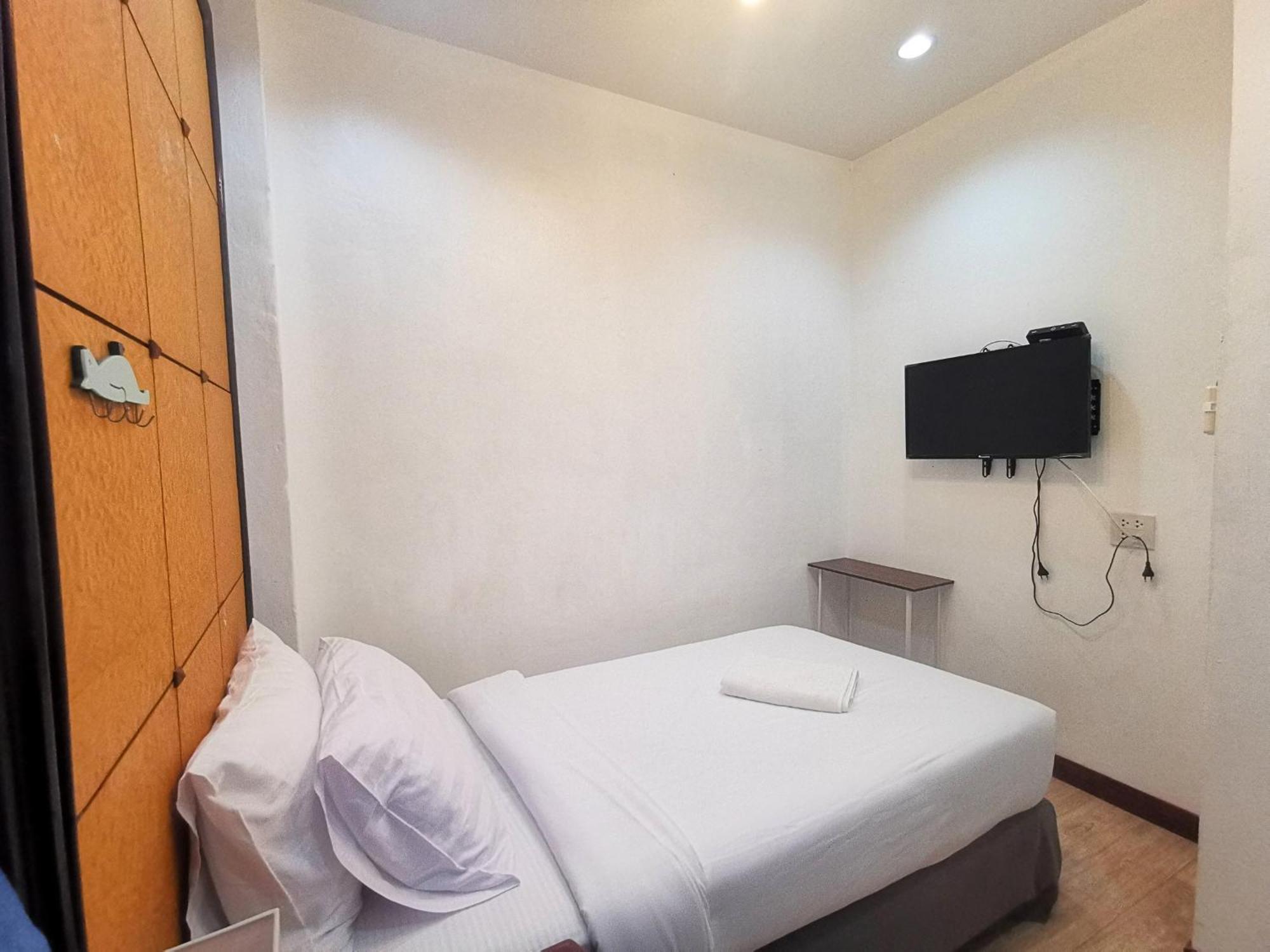 Kan Home Hotel Kanchanaburi City Exterior photo