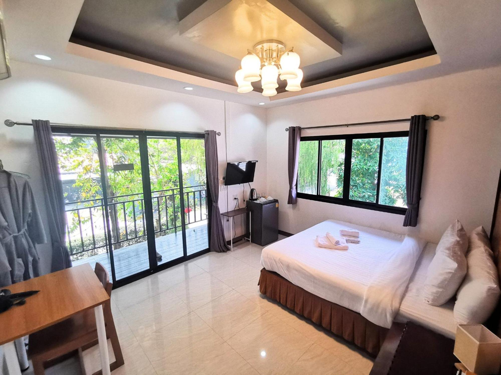 Kan Home Hotel Kanchanaburi City Exterior photo