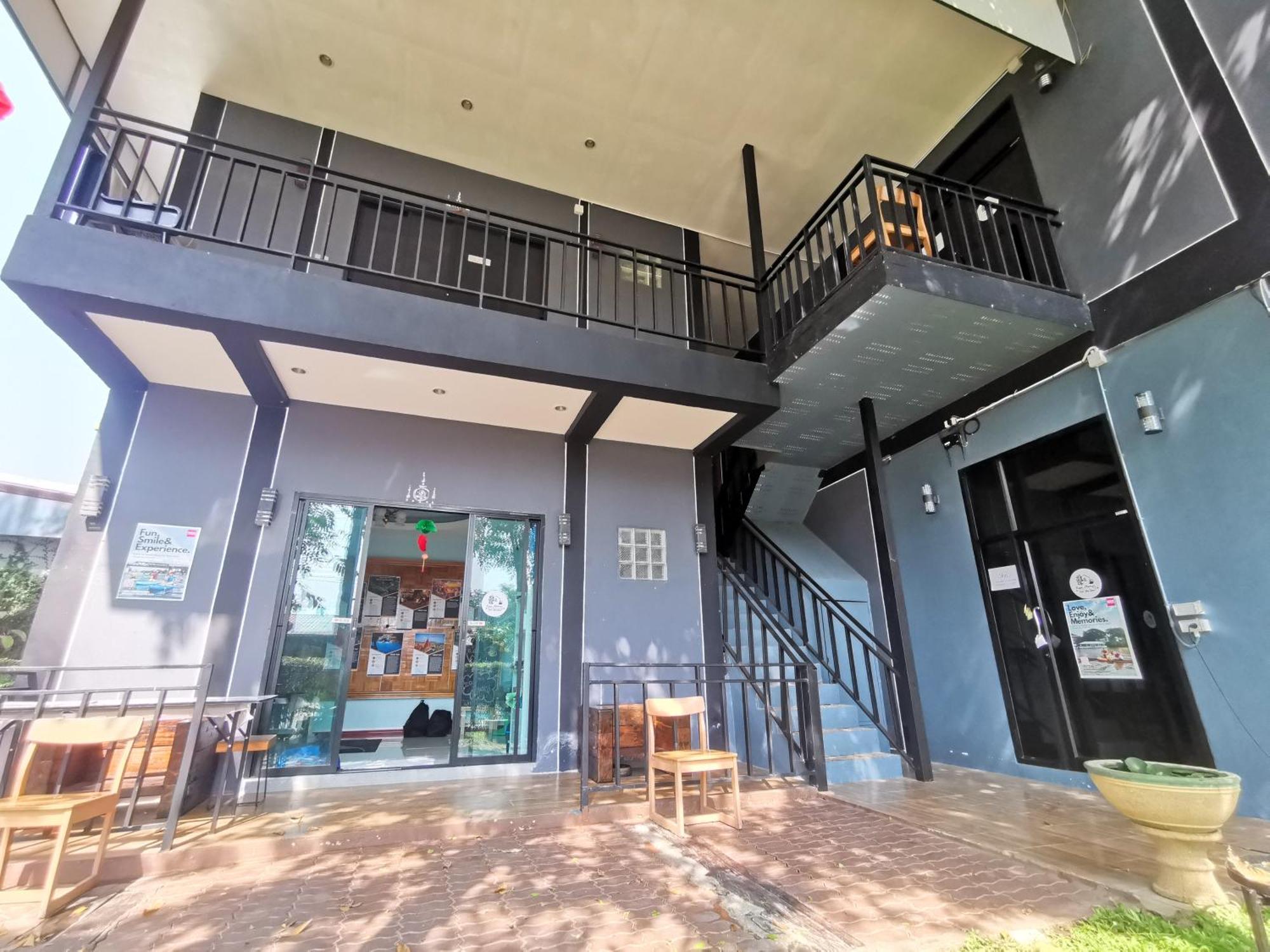 Kan Home Hotel Kanchanaburi City Exterior photo